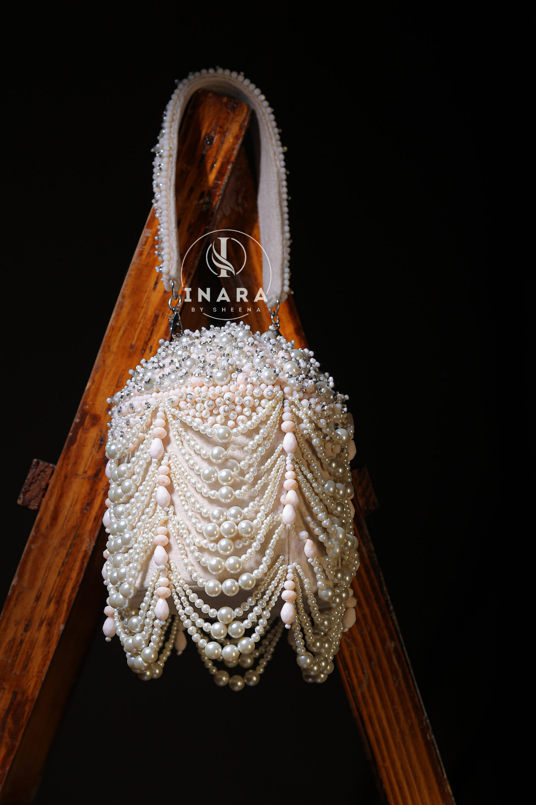 The Miraaz Ivory pastel bucket bag - Image 4