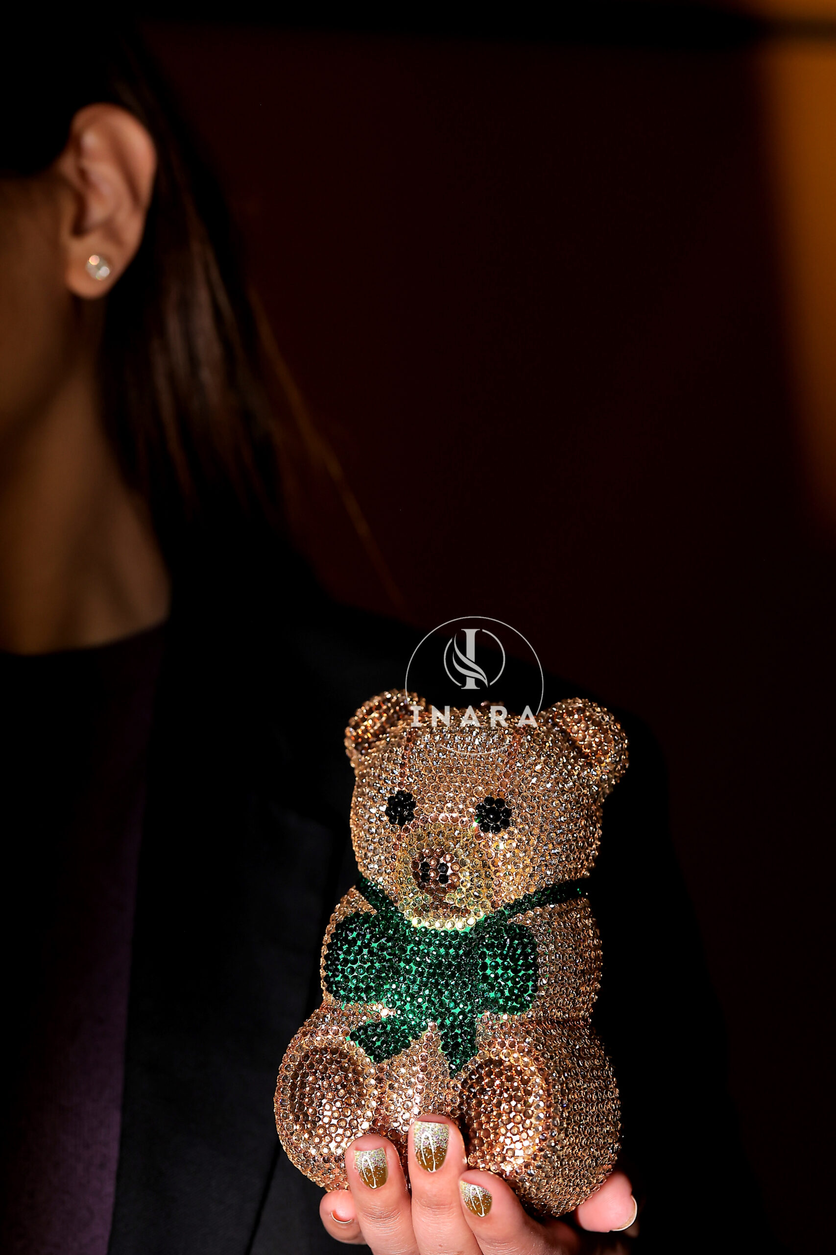 Premium Swarovski Golden Green Bow Bear clutch - Image 2